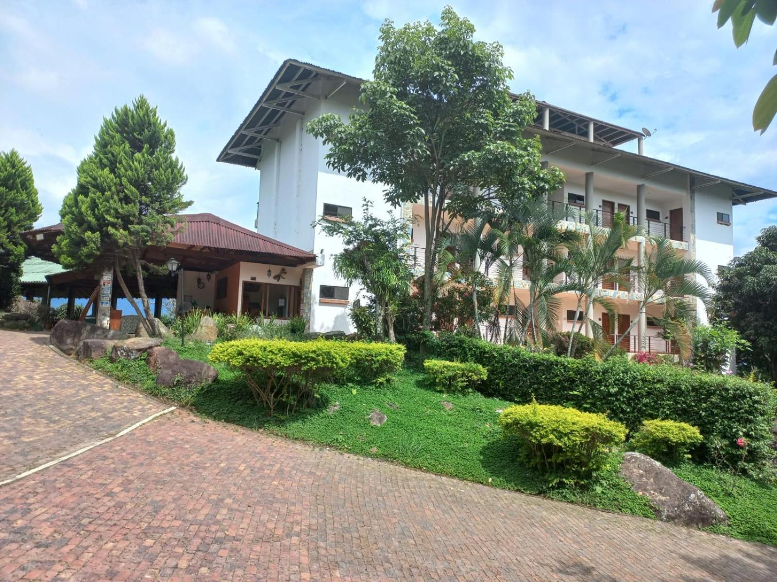 Hotel Toscana La Mesa  Exterior photo